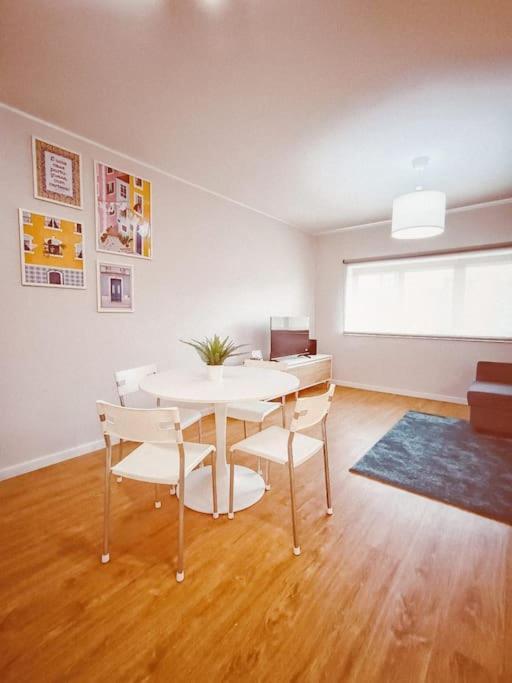 Alameda Apartments ตรูฟา ภายนอก รูปภาพ